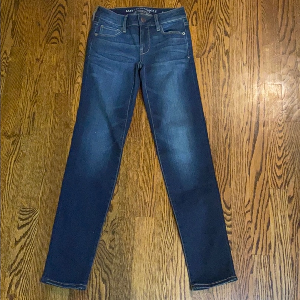 American eagle dark wash jeans
